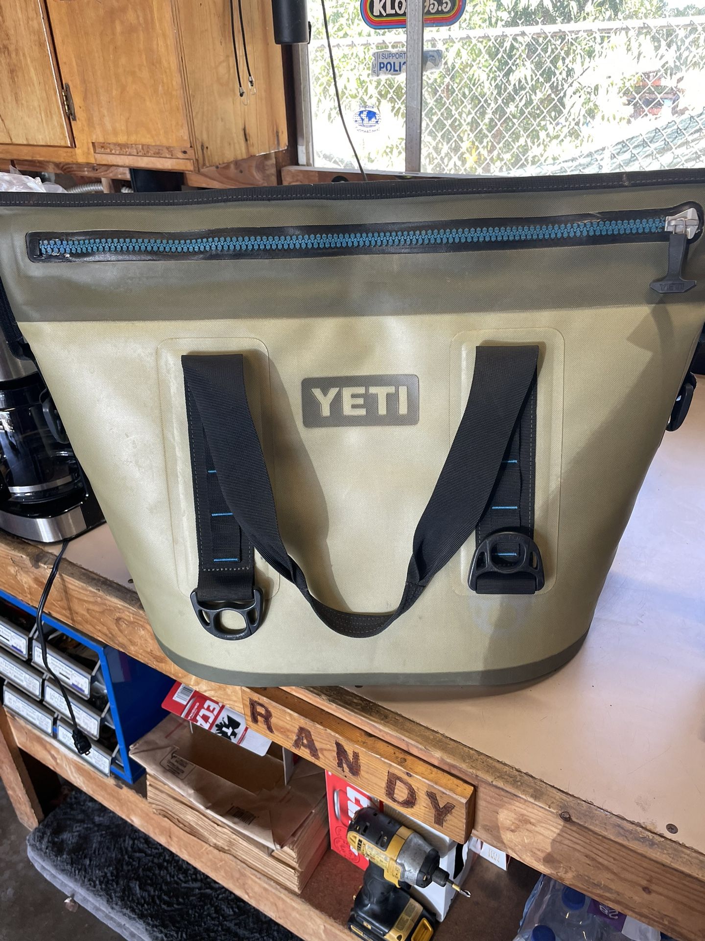 Yeti Soft Ice chest for Sale in Riverside, CA OfferUp