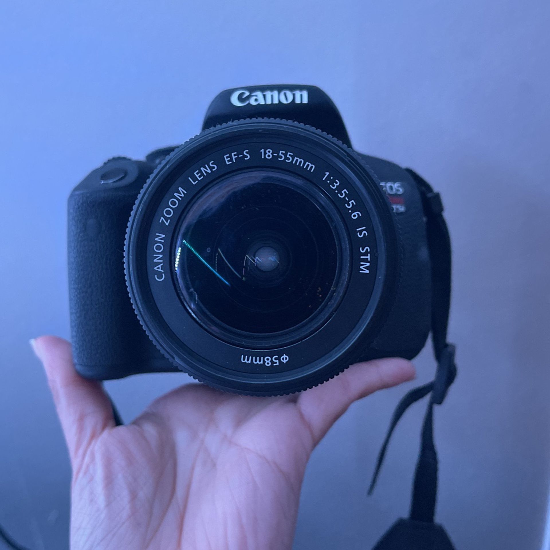 Camera Canon EOS Rebel T5i