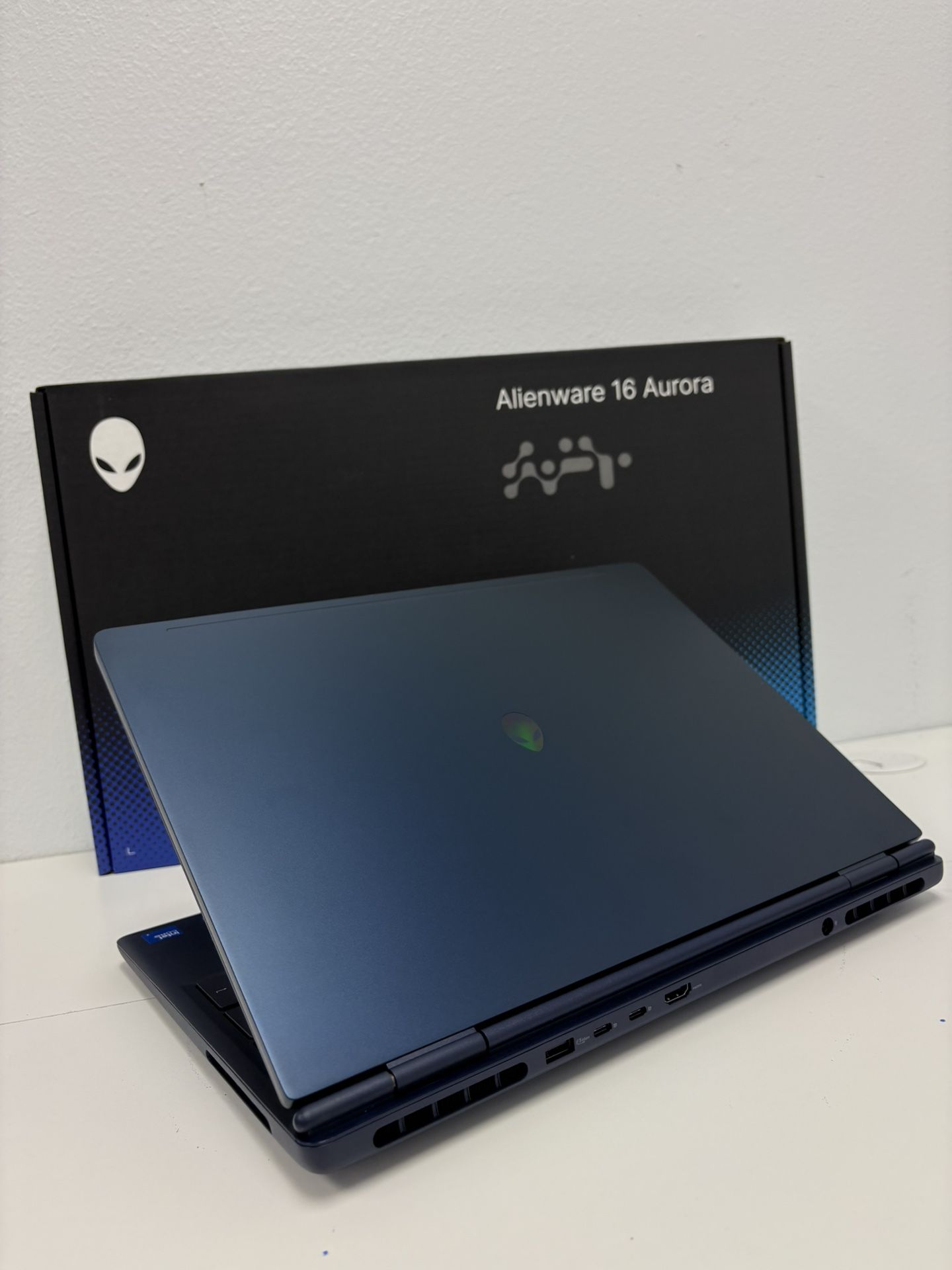 New Gaming Laptop 2025 Model 16” Screen Alienware 16 Aurora AC16250✅Ultra 7/16GB RAM/1TB/NVIDIA 5060 GPU✅ $0Down Finance Available