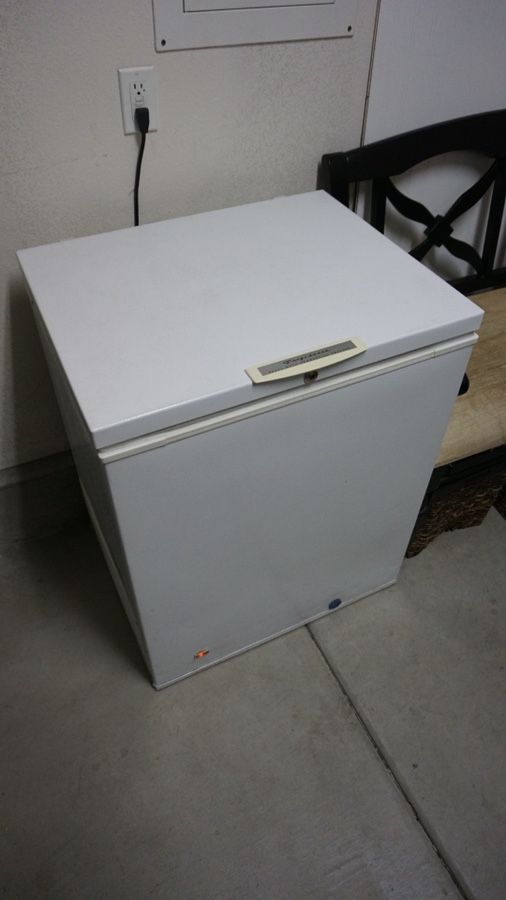 frigidaire heavy duty commercial chest freezer