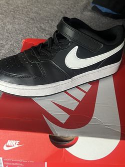 Nike Court Borough Low