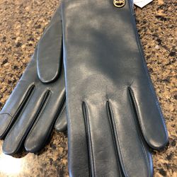 Coach Ladies Leather Tech Gloves Size 6 1/2