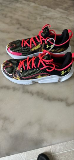 Under Armour Flow FUTR X 3 basketball shoes