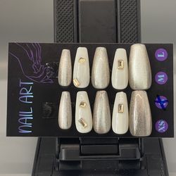 Press On Nails 