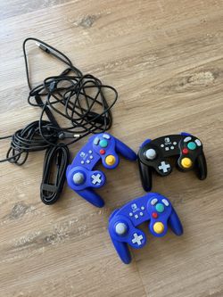 Gamecube Controllers