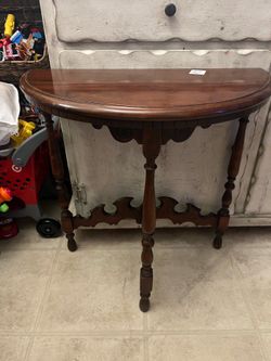 Antique Victorian, half moon table