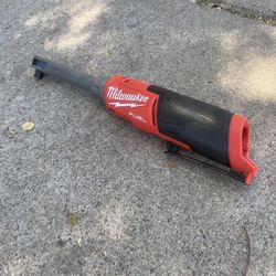 Milwaukee Fuel 3/8” Power Ratchet