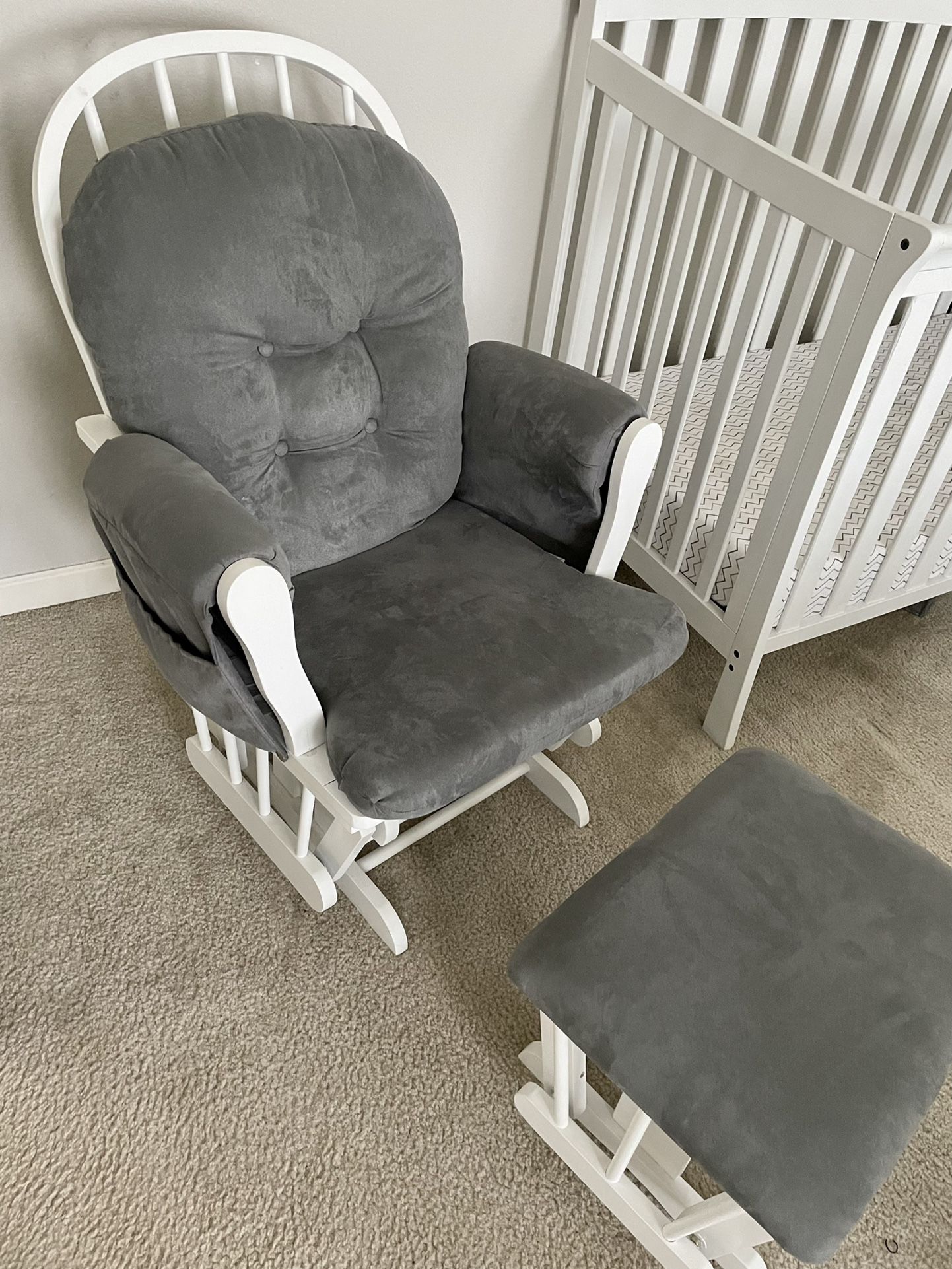 Gray And White Nursery Glider Rocking Chair 