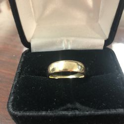 Man’s Solid Gold Band