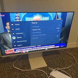 32” Samsung Smart Monitor M8