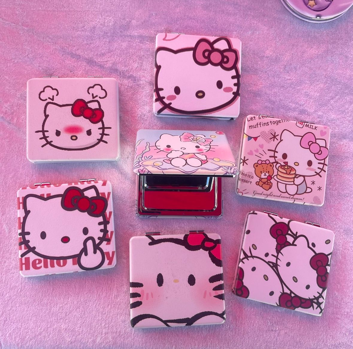 Hello Kitty Compact Mirror 
