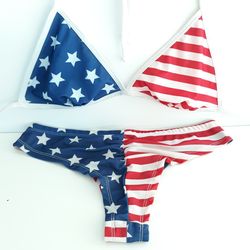 Medium - Large Bikini Scrunch Butt Sexy No Padding