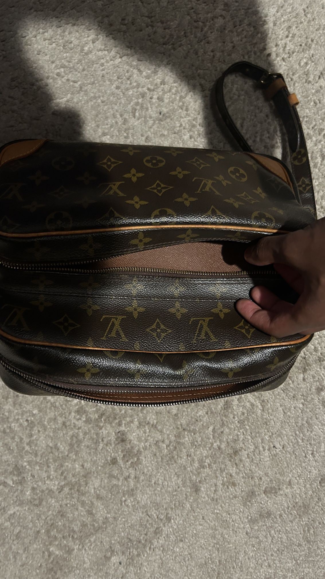 Louis Vittuon Nile’s Bag