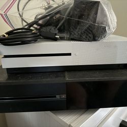 2 Xbox 1 S And Xbox 1 