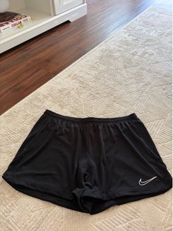 Nike Women’s Soccer Shorts with Built In Compression Size XL