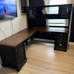 Free Desk