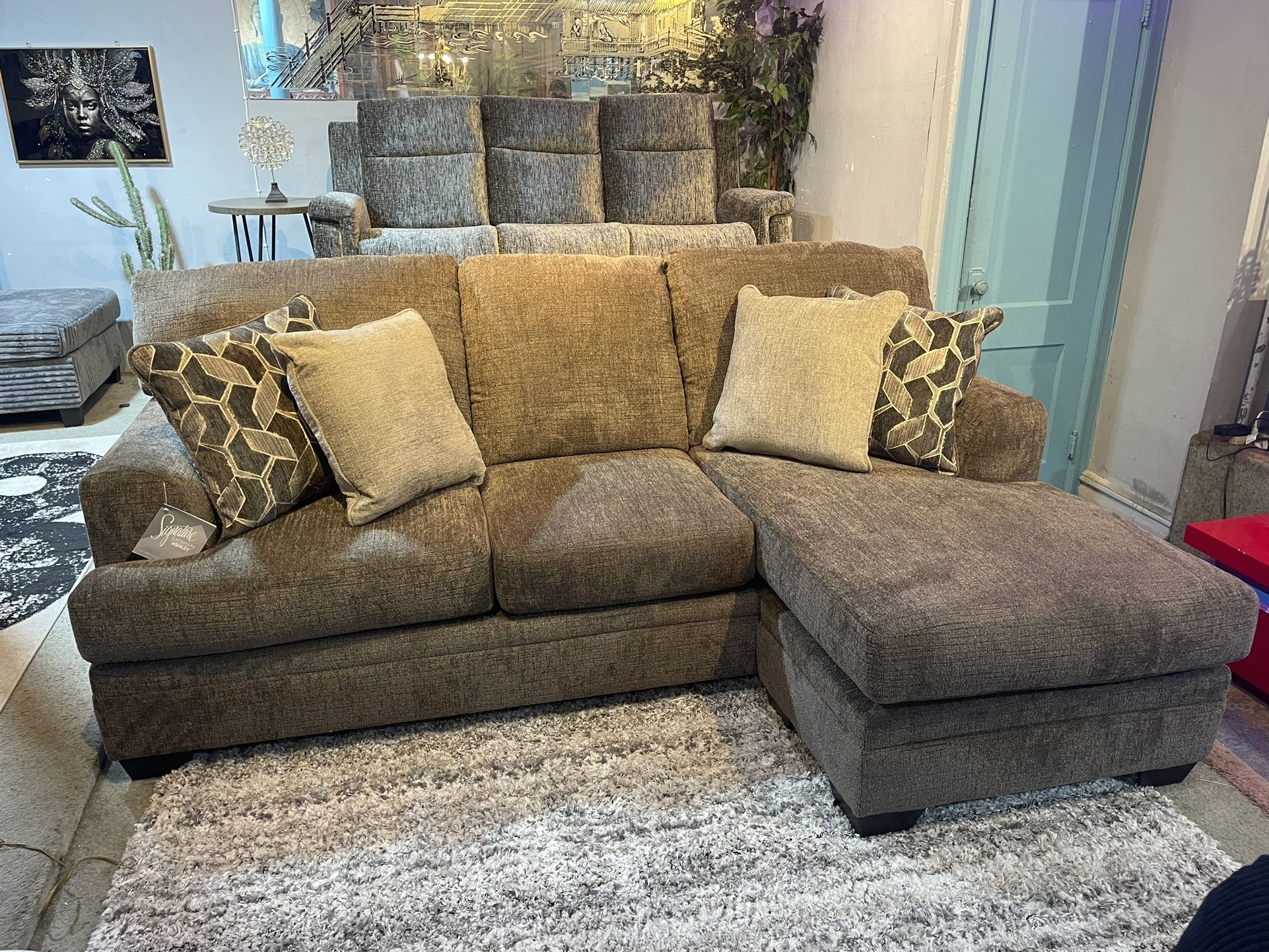 Ashley Sofa Chaise At Amazing Discounted Price! Offer Up Exclusive Price!! 