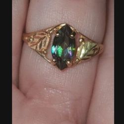 Blackhills Gold Mystic Topaz Ring 10k Gold