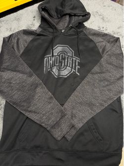 Ohio State Therma Fit Men’s Large Hoodie in great shape!