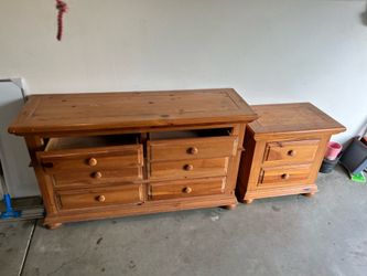 Good condition they work great or best offer all wood furniture