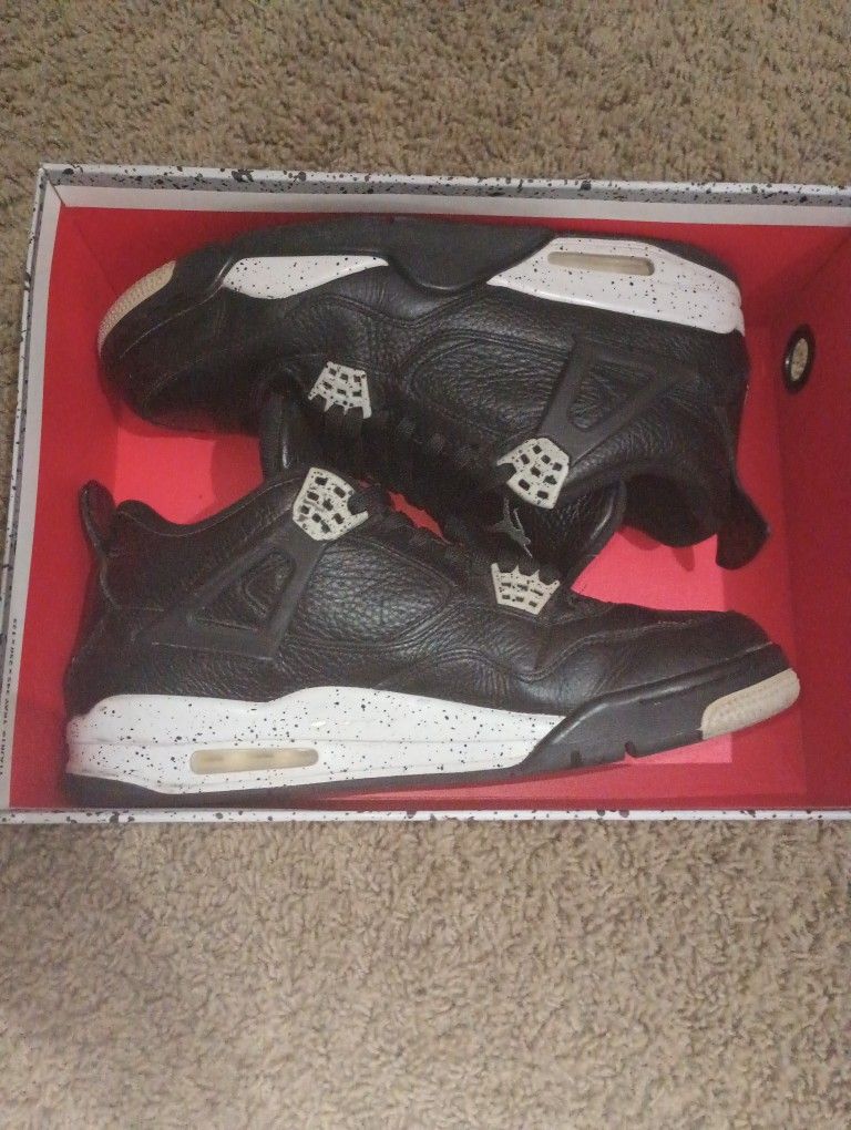 Authentic Black Oreo Jordan 4s 2015 Release. Please Read Full Description Pls And Thx
