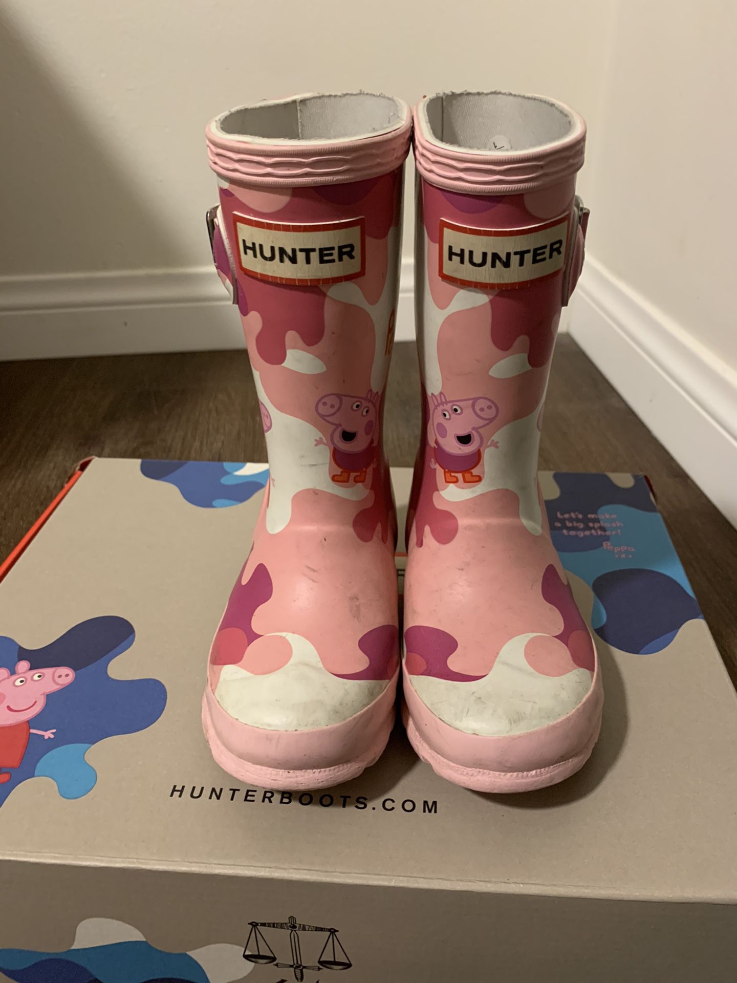 Toddler Hunter rain boots (peppa pig collaboration) size 8