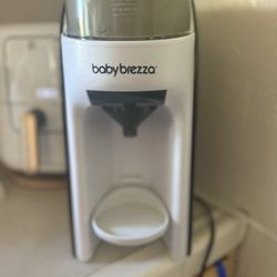 Baby Brezza