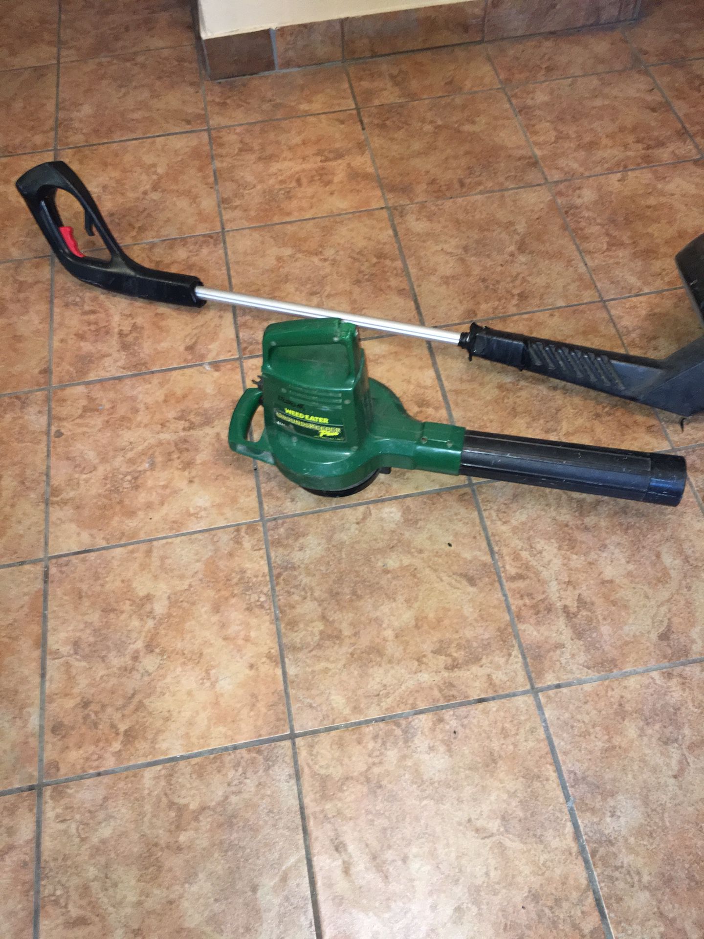 Black And Decker, Electric Leaf Blower And Trimmer for Sale in Islip, NY -  OfferUp