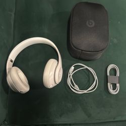 Beats Studio Pro