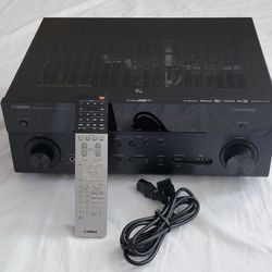 Yamaha AVENTAGE RX-A760 7.2-channel home theater receiver.