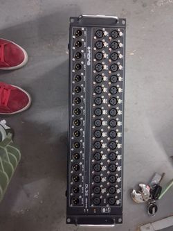 Midas DL32 Stage Box