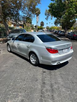 2004 BMW 525i