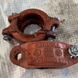 Grinnell 1 1/2  48.3mm Grooved Rigid Coupling - Painted