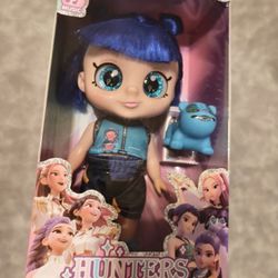 K-Pop Demon Hunter Doll With Music and Light 5D Eyes-Zoey