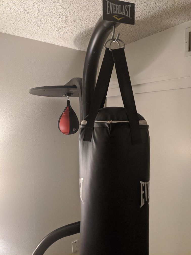 Punching bag stand, bag, speed bag