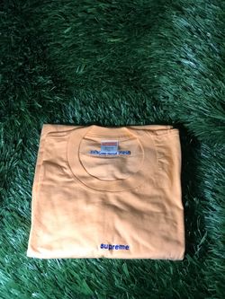 Supreme tee fuck the world