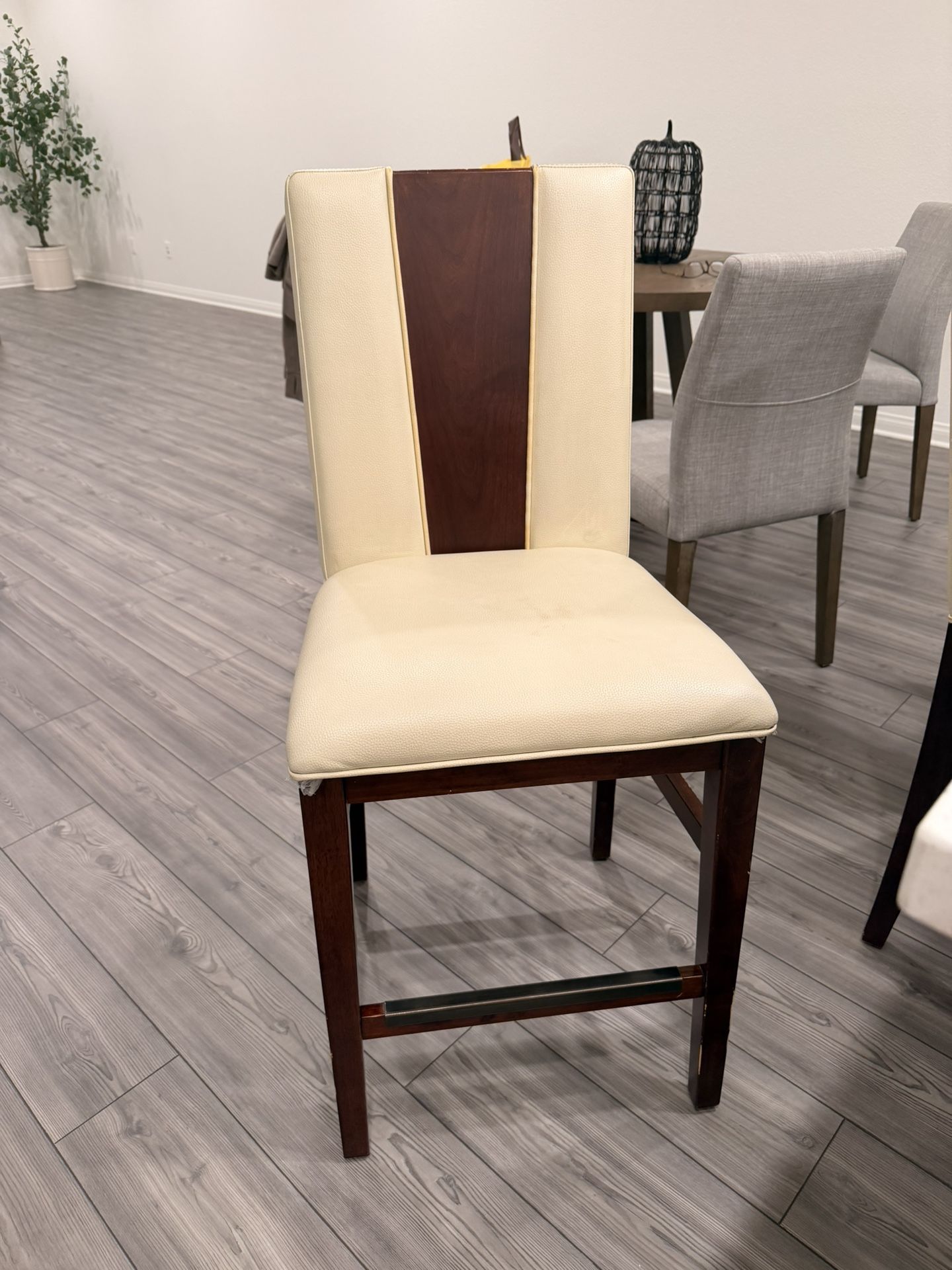 Dining set