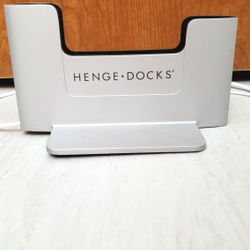 Henge Docks Vertical Dock For 13-inch Macbook Pro