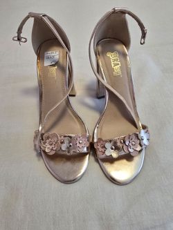 RASH Rose Gold Block Heel Sandals Size 6.5