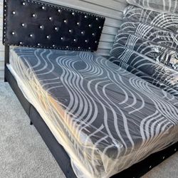 New Queen + Mattress 