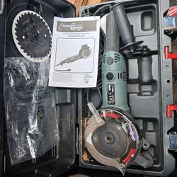 Twin Cut Power Saw