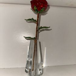 Glass Rose And Vase - Disney August 2022