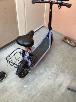 Electric scooter