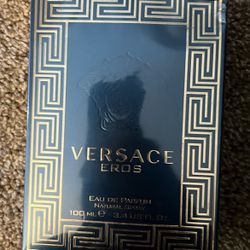 Versace Cologne