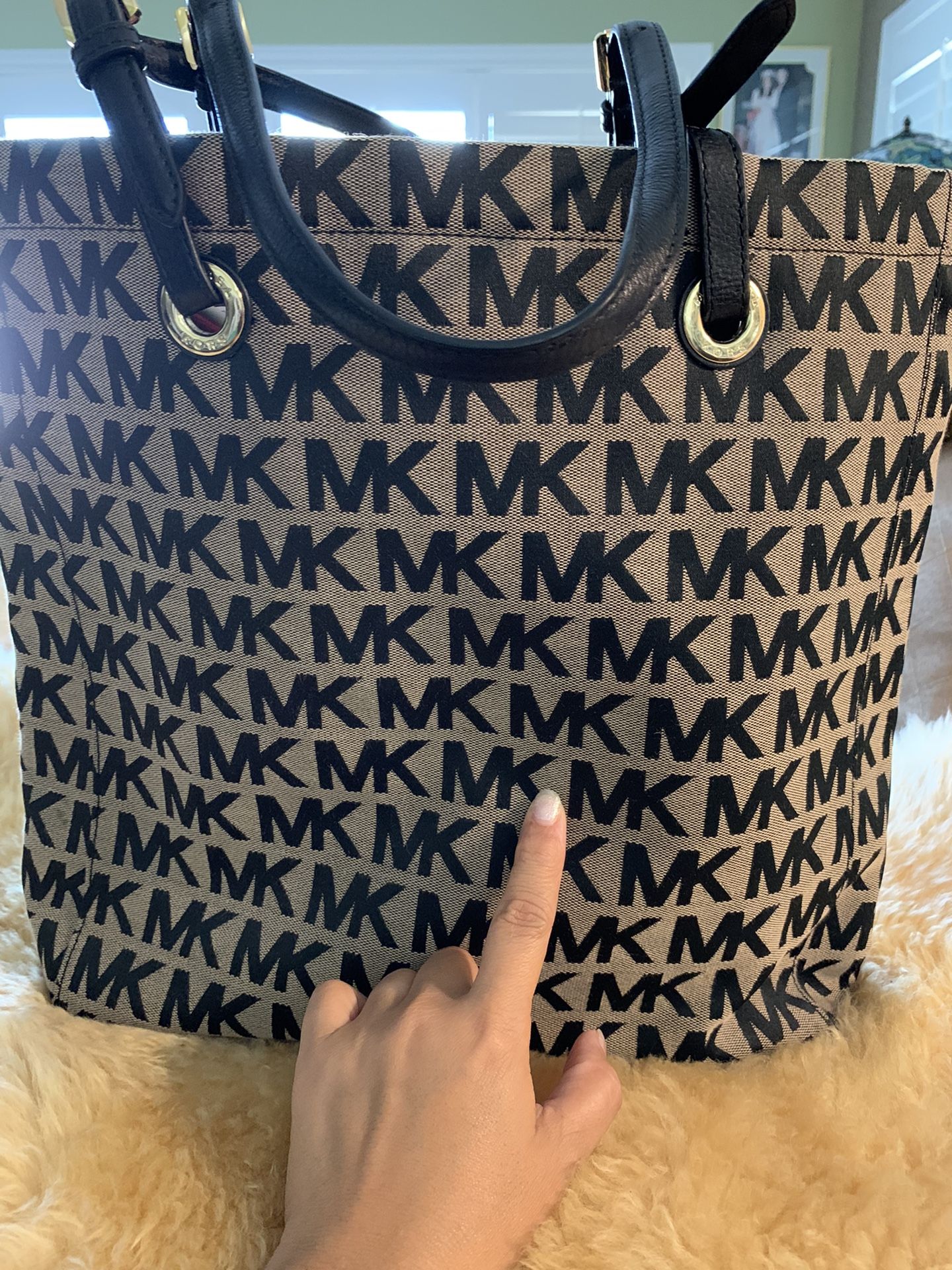 Michael Kors Monogram Tote bag