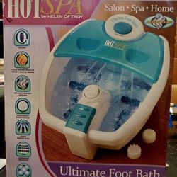 Helen of Troy HotSpa Professional Ultimate Foot Bath with Water Heat-Up & Toe Touch 61360