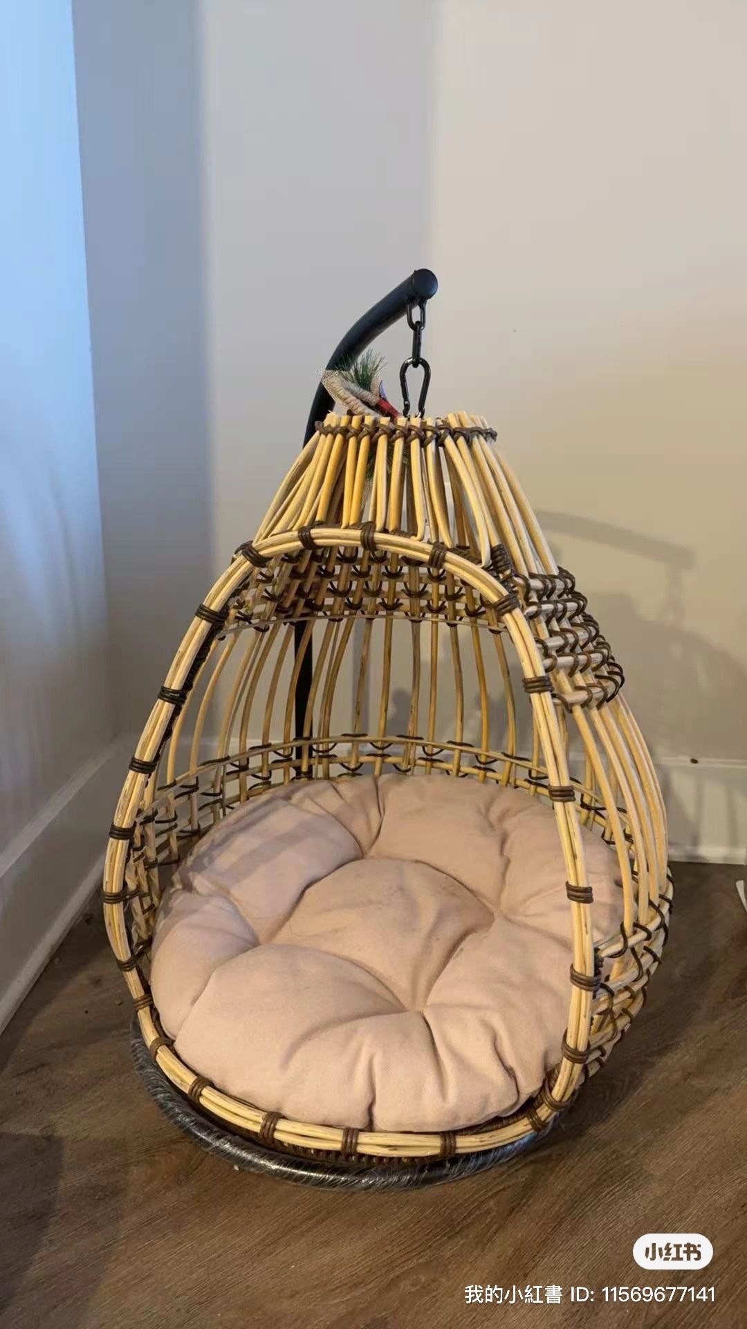 Cat aBed with Bamboo Frame - Like New