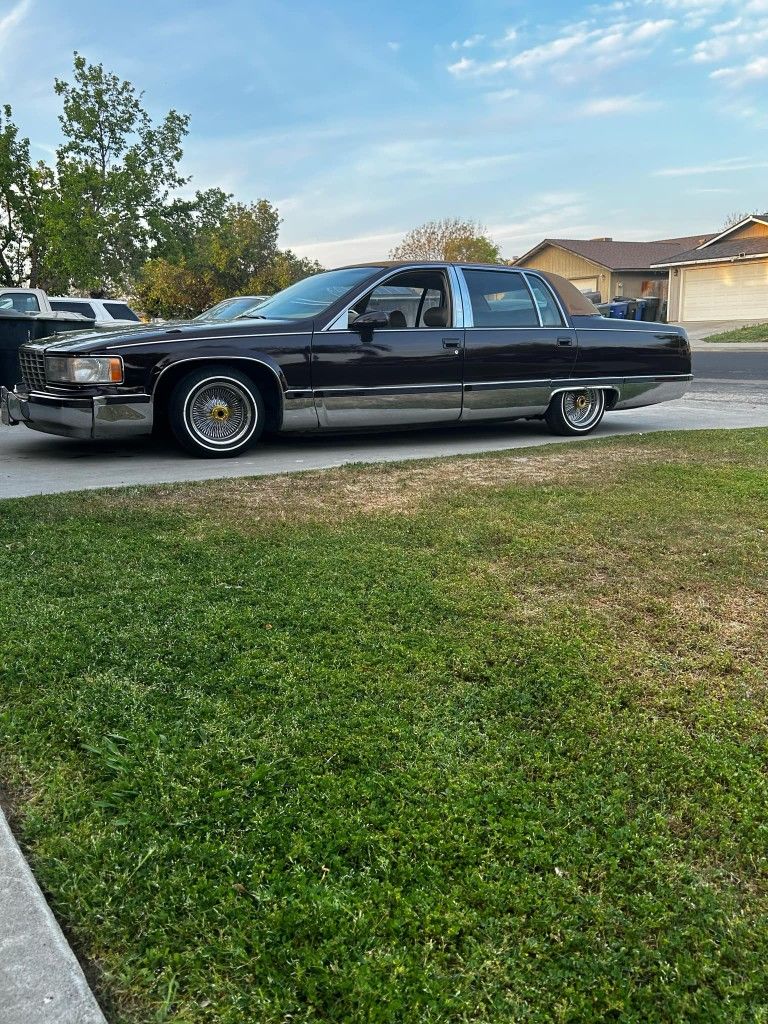 93 Cadillac Fleetwood Brougham