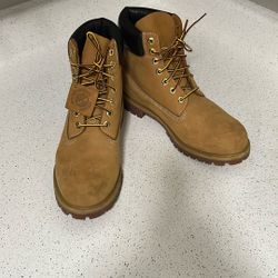 Classic Timberlands 