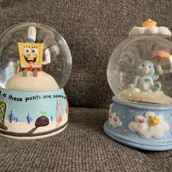 Vintage 2003 Spongebob Squarepants & Care Bear Snow Globe 
